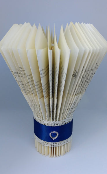 book art, book folding, wedding centrepiece, vase, wedding ceremony, personalised,