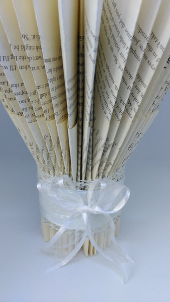 book art, book folding, wedding centrepiece, vase, wedding ceremony, personalised,