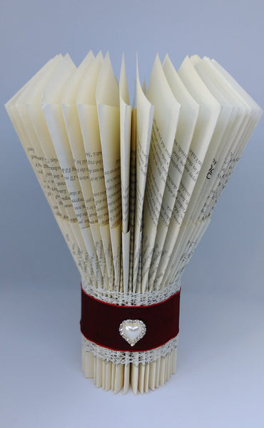 book art, book folding, wedding centrepiece, vase, wedding ceremony, personalised,